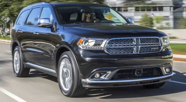 Dodge Durango: V6 czy V8? Rozsądek vs Emocje Jaki silnik wybrać?